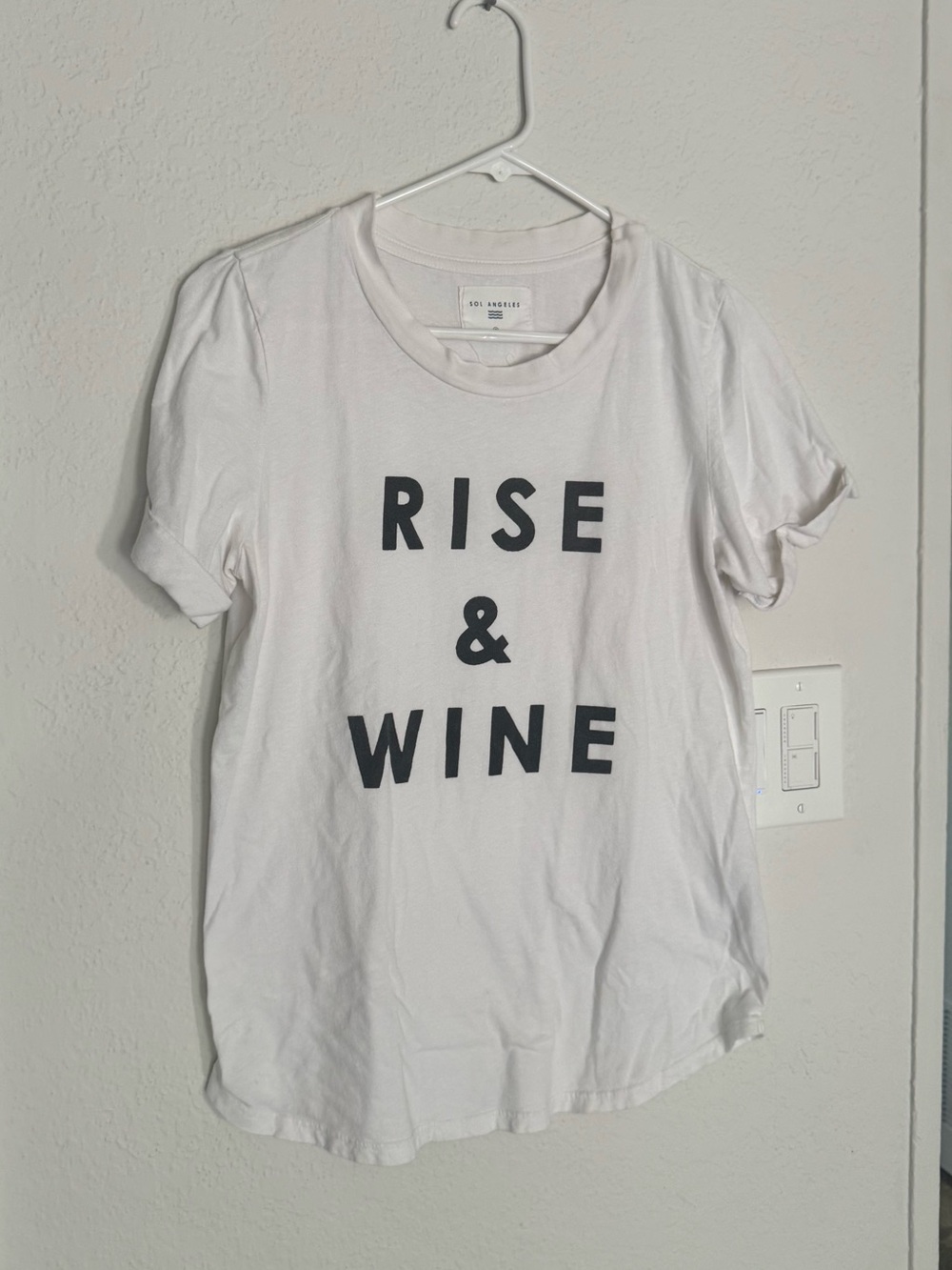 Sol Angeles Rise & Wine short sleeve tee, small